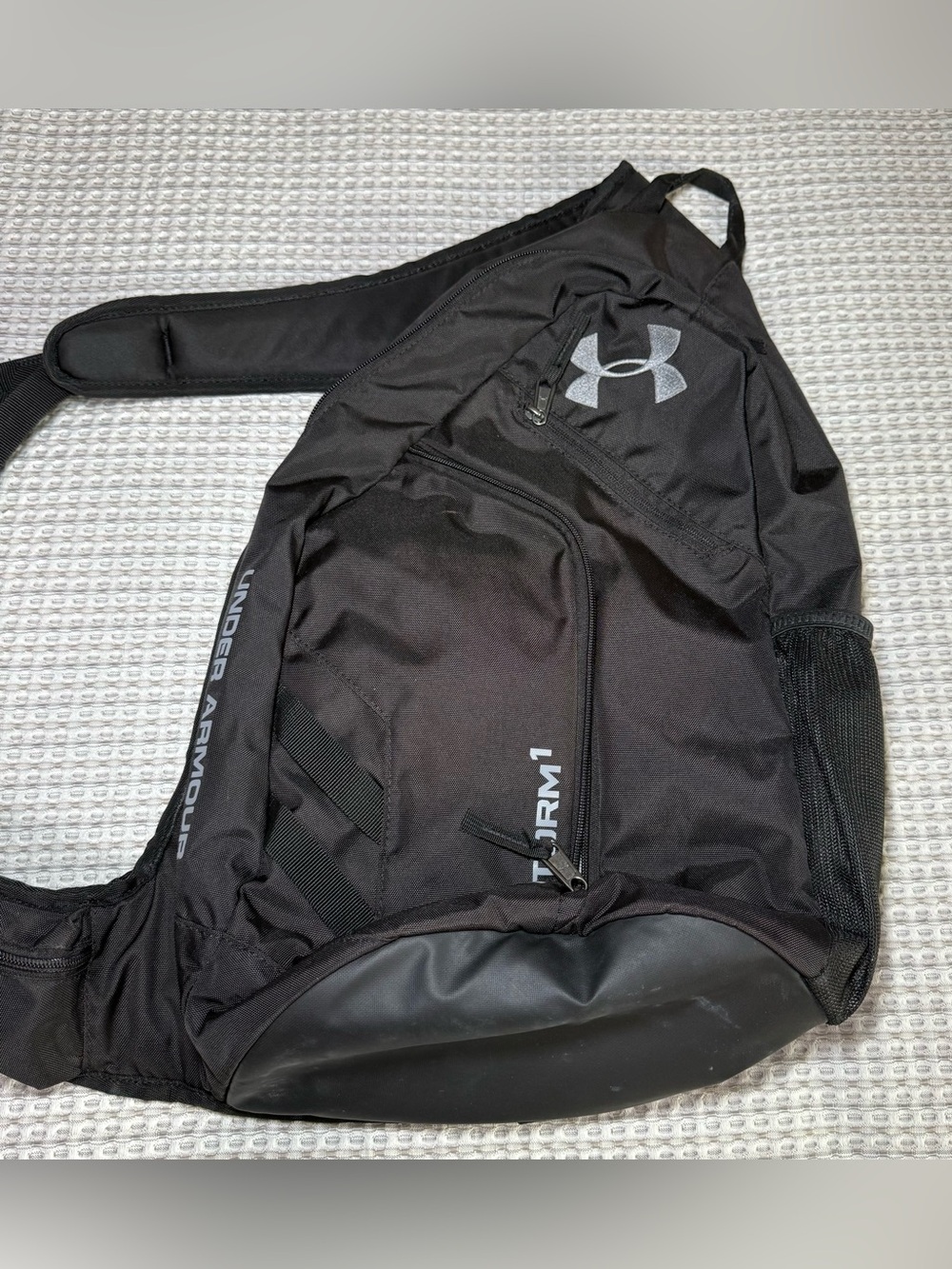 Under Armour Storm 1 Black Sling Backpack Bag